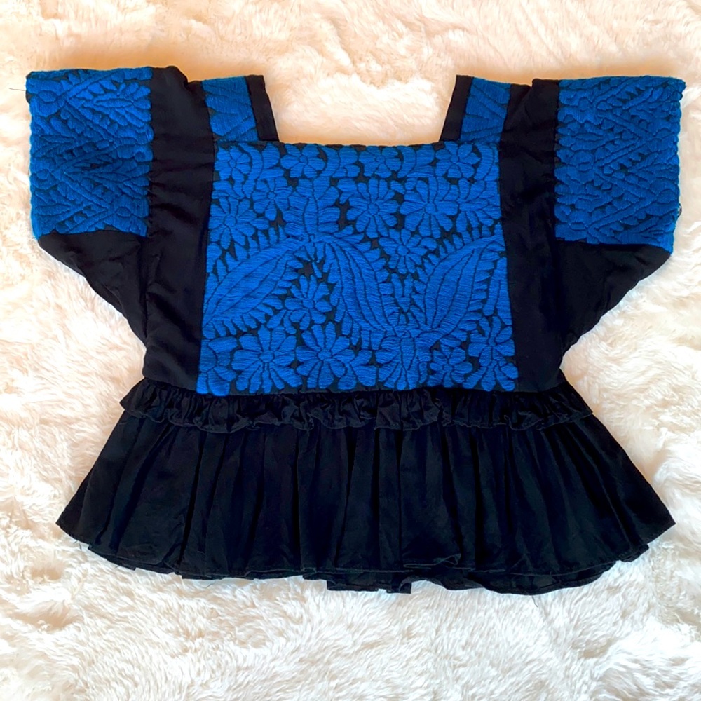 Mexican embroidery top
